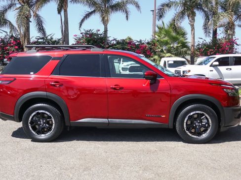 Used 2023 Nissan Pathfinder Rock Creek AWD/4WD image 10