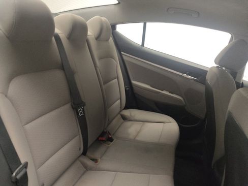 Used 2020 Hyundai Elantra SE w/ Cargo Package (C1) FWD image 21