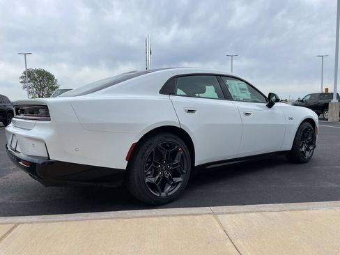 New 2026 Dodge Charger R/T w/ Driver Convenience Group AWD/4WD image 5