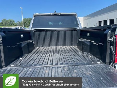 Used 2024 Toyota Tacoma TRD Off-Road AWD/4WD image 29