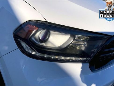 Used 2020 Dodge Durango SXT image 28