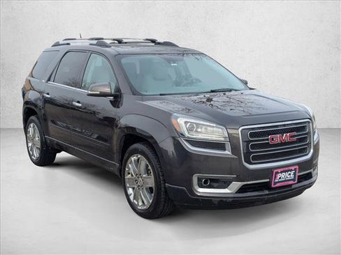 Used 2017 GMC Acadia Limited SLT image 3