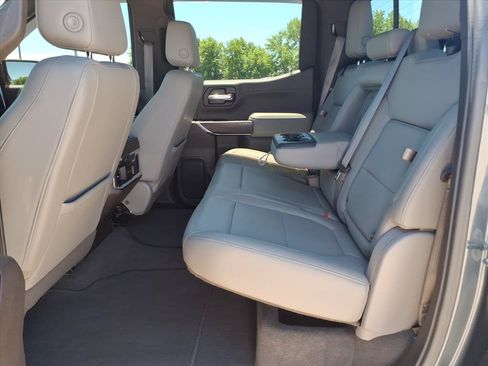 Used 2019 GMC Sierra 1500 SLT w/ SLT Premium Package AWD/4WD image 23
