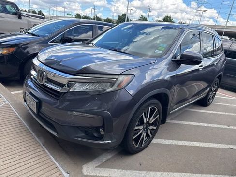 Used 2020 Honda Pilot Touring image 3