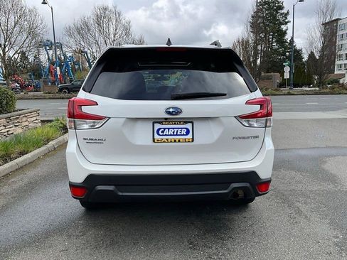 Certified 2024 Subaru Forester Premium image 7