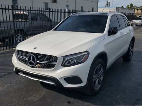Used 2018 Mercedes-Benz GLC 300 image 3