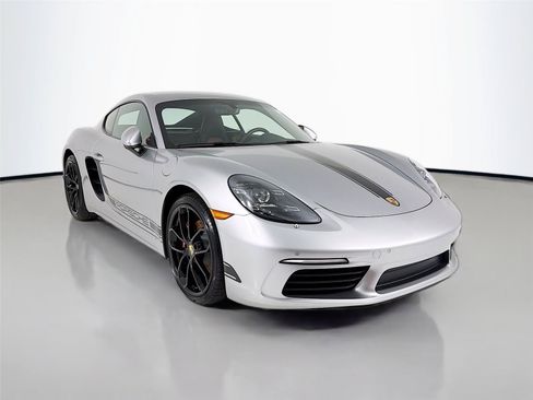 Used 2024 Porsche 718 Cayman w/ Premium Package RWD image 27