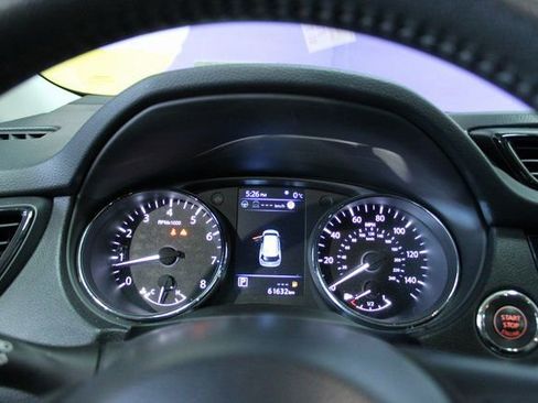 Used 2020 Nissan Rogue SL image 18