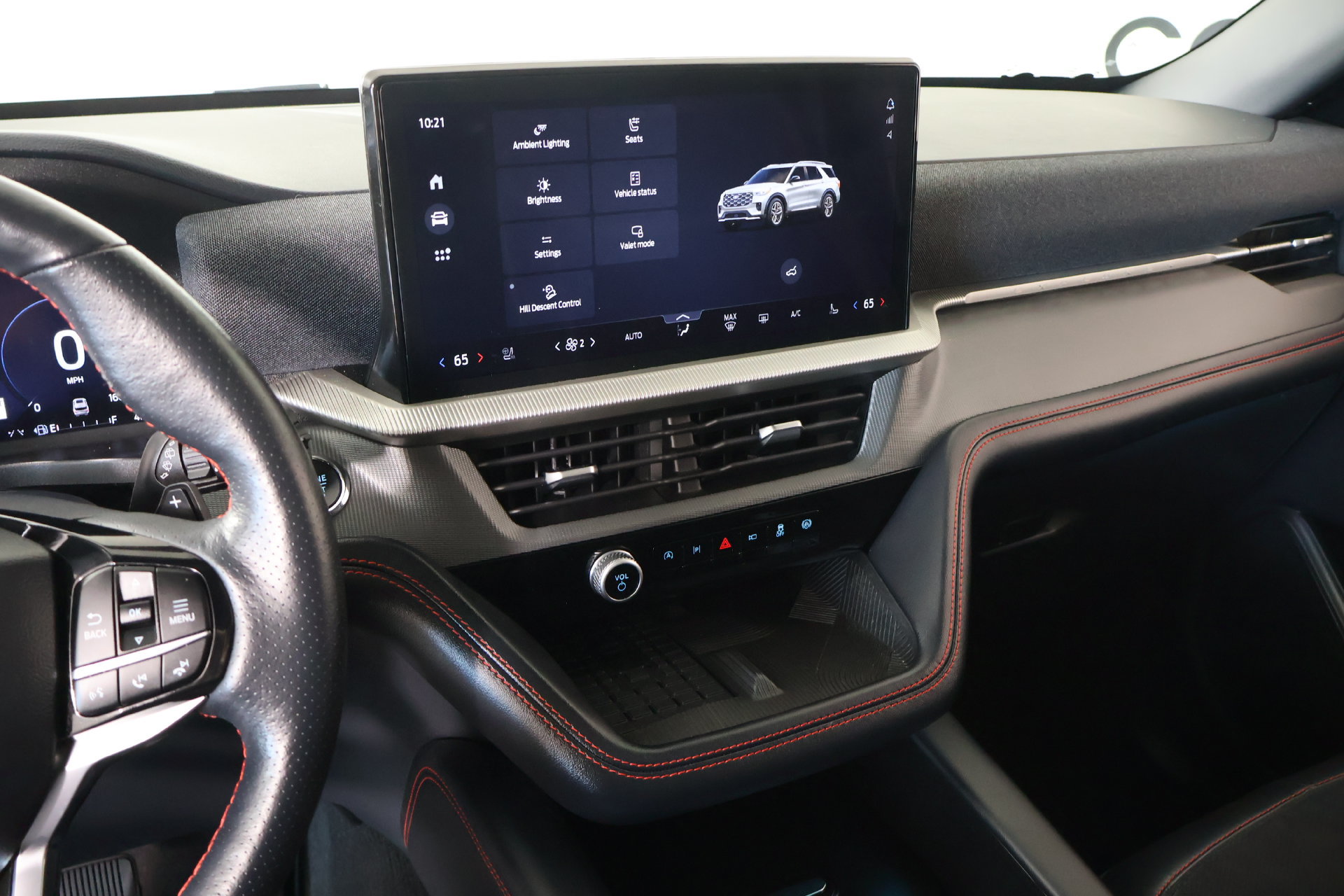 Used 2025 Ford Explorer ST AWD/4WD image 5