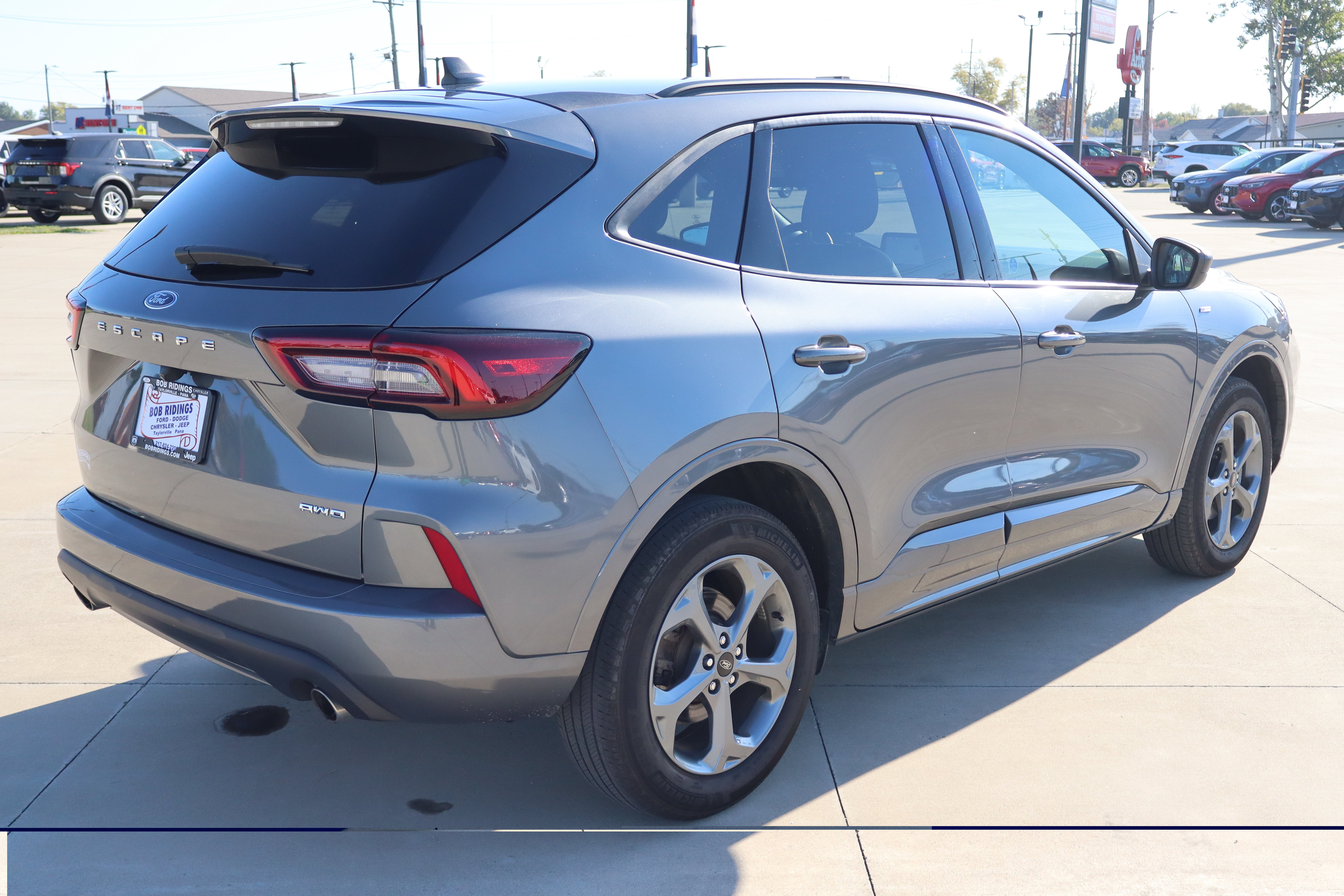 Used 2024 Ford Escape ST-Line AWD/4WD image 5