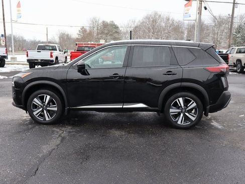 Used 2022 Nissan Rogue SL w/ SL Premium Package image 40