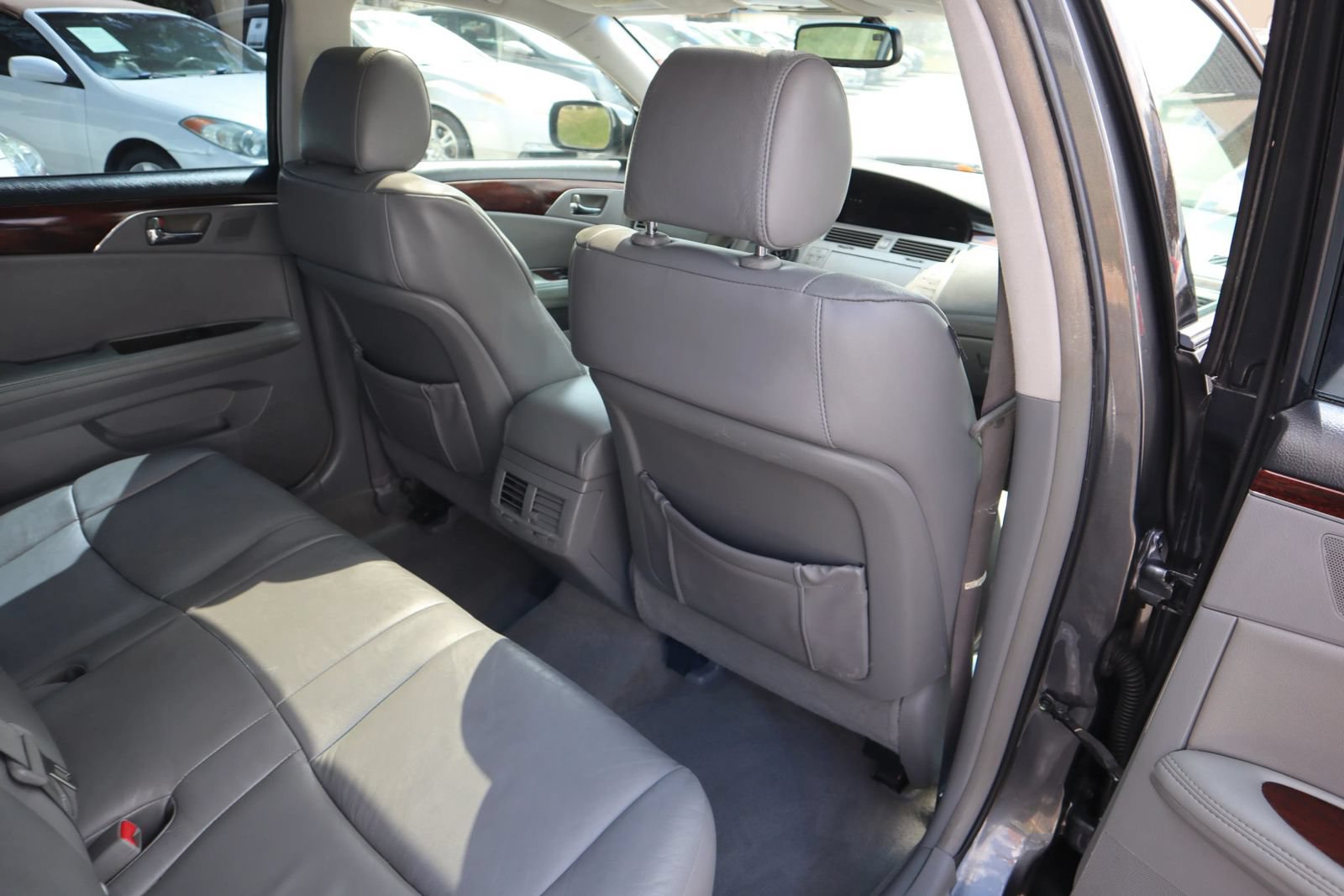 Used 2008 Toyota Avalon Limited FWD image 18