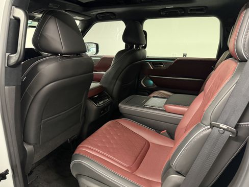 Used 2025 INFINITI QX80 Autograph AWD/4WD image 20