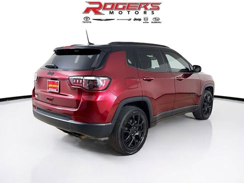 Used 2022 Jeep Compass Altitude w/ Convenience Group image 7