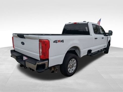 Used 2024 Ford F250 XLT AWD/4WD image 4
