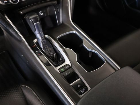 Used 2022 Honda Accord Sport image 7