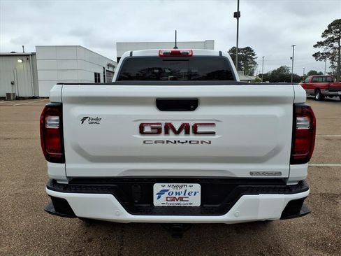 Used 2026 GMC Canyon Elevation w/ Convenience Package RWD image 4