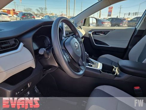 Certified 2024 Toyota RAV4 XLE image 19