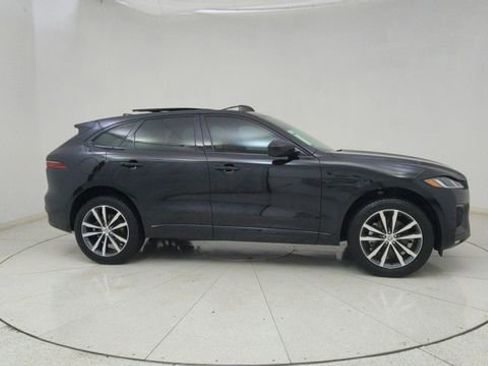 Used 2025 Jaguar F-PACE R-Dynamic S image 64