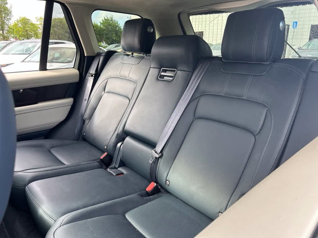 Used 2020 Land Rover Range Rover HSE AWD/4WD image 8