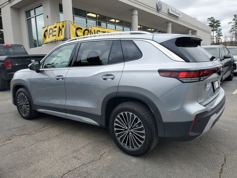 New 2026 Volkswagen Tiguan S FWD image 6