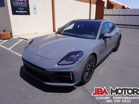 Used 2025 Porsche Panamera 4 image 37