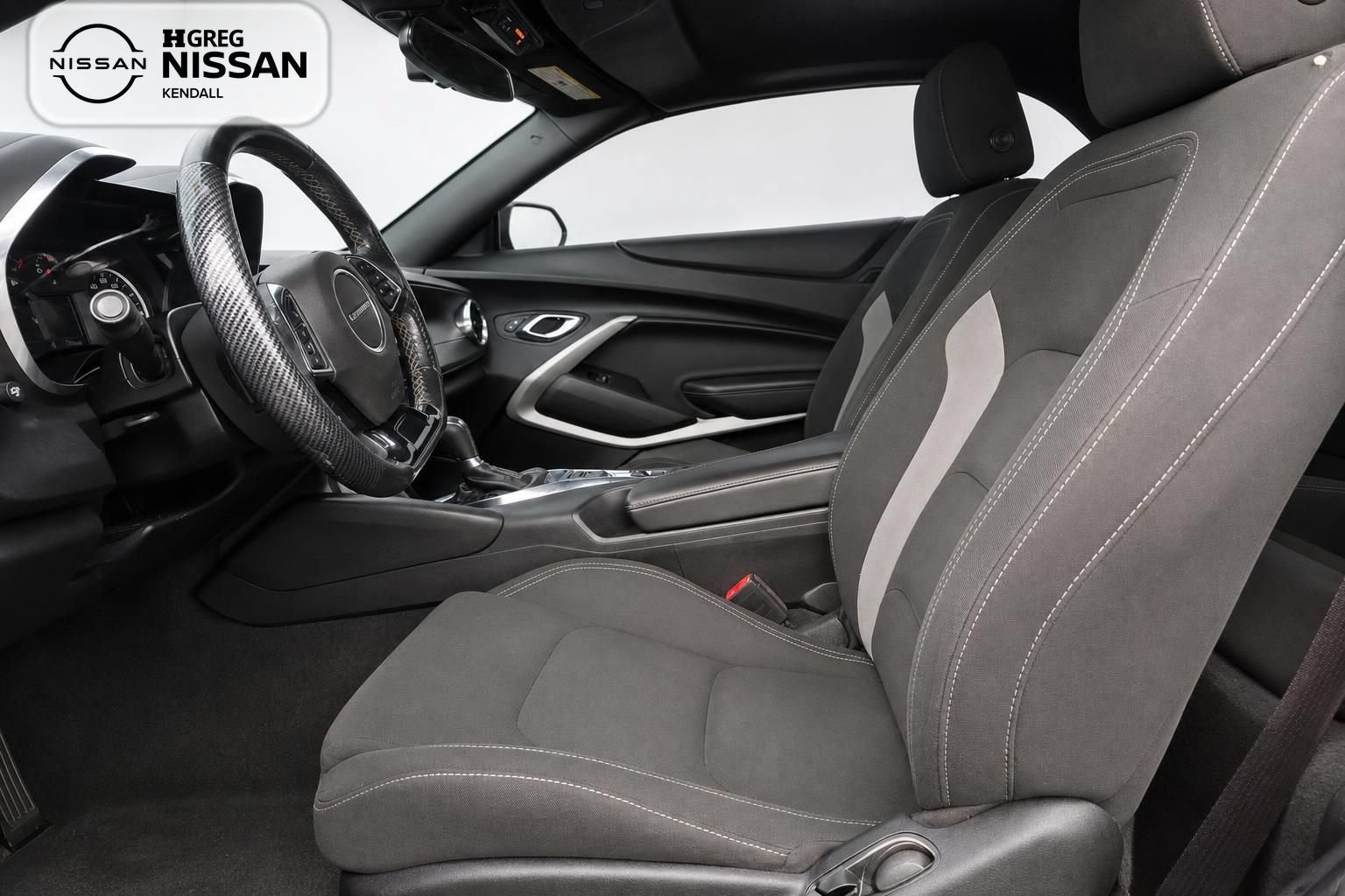 Used 2020 Chevrolet Camaro LT RWD image 7