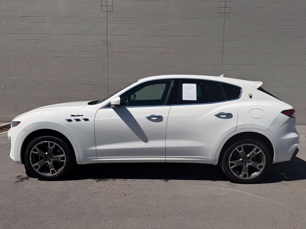 Used 2023 Maserati Levante Modena AWD/4WD image 2