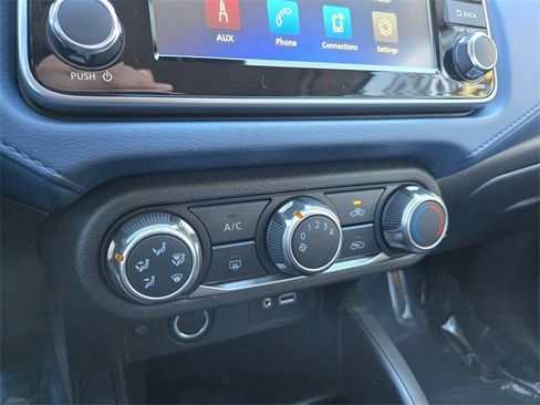 New 2025 Nissan Versa SV w/ Trunk Package image 19