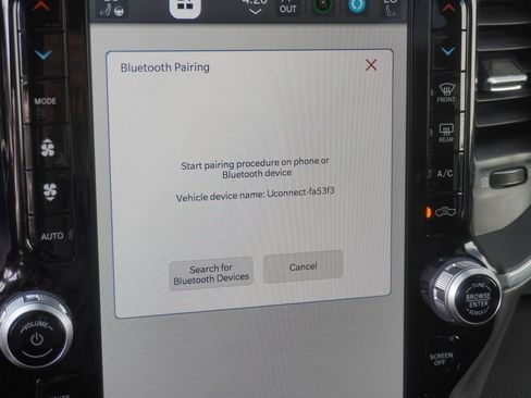 Used 2023 RAM 1500 Laramie image 43