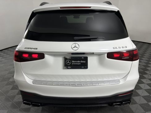 New 2025 Mercedes-Benz GLS 63 AMG 4MATIC image 11