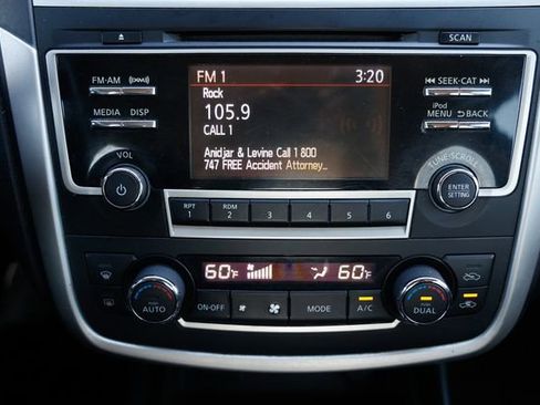 Used 2017 Nissan Altima 2.5 SL image 32