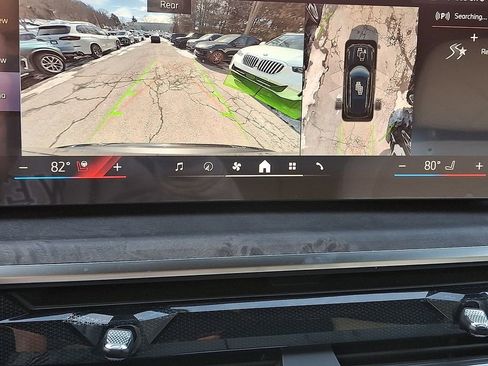 Used 2026 BMW X5 xDrive40i w/ Climate Comfort Package image 17