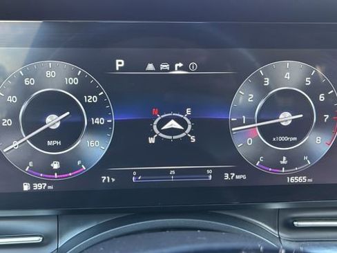 Used 2024 Kia Carnival SX Prestige image 12