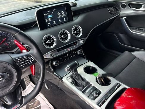 Used 2021 Kia Stinger GT RWD image 34
