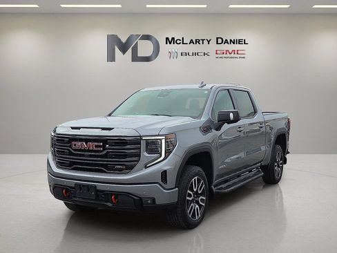 Certified 2024 GMC Sierra 1500 AT4 w/ Technology Package AWD/4WD image 3
