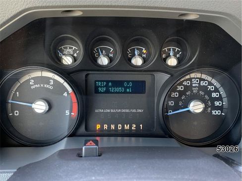 Used 2013 Ford F550 2WD Regular Cab Super Duty w/ Payload Upgrade Pkg image 25