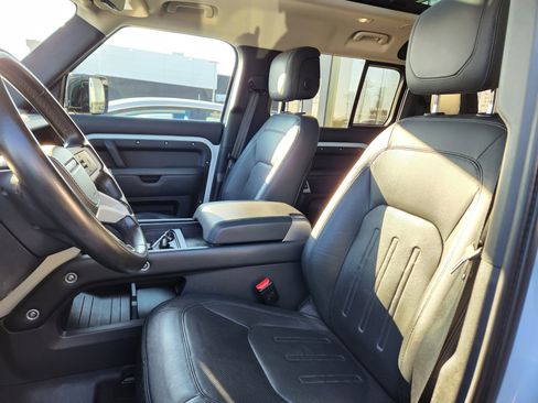 Used 2020 Land Rover Defender 110 HSE image 10