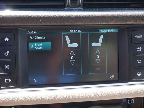 Used 2017 Jaguar XF RWD image 31