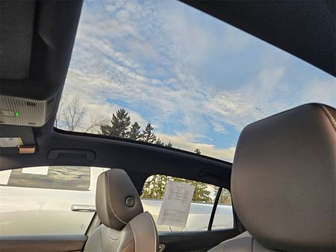 Used 2023 Volkswagen ID.4 Pro S image 30