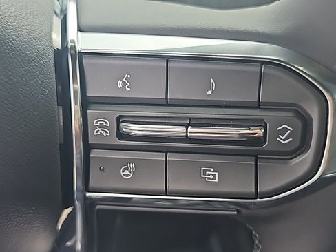 New 2026 GMC Sierra EV Elevation image 19