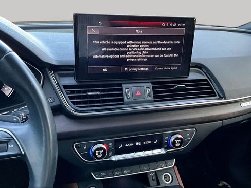 Used 2021 Audi Q5 2.0T Premium Plus w/ Premium Plus Package AWD/4WD image 7