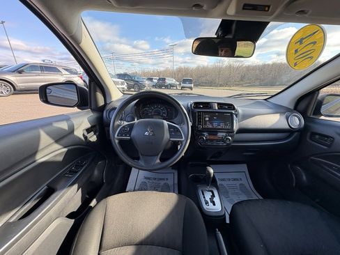 Used 2024 Mitsubishi Mirage ES image 31
