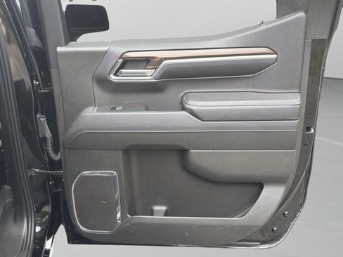 Used 2023 Chevrolet Silverado 1500 LT AWD/4WD image 23
