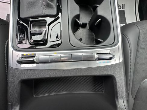 New 2026 Kia Carnival SX FWD image 34