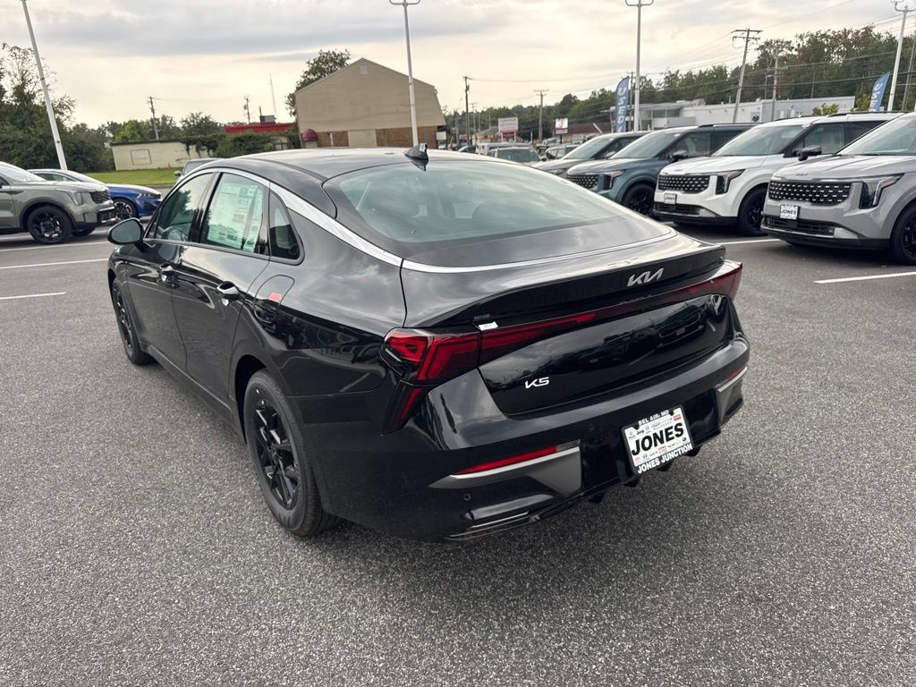 New 2026 Kia K5 LXS FWD image 7
