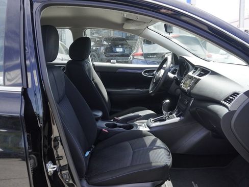 Used 2017 Nissan Sentra SR w/ SR Midnight Edition FWD image 26