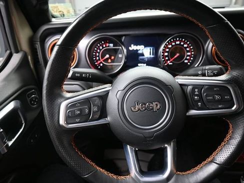 Used 2022 Jeep Gladiator Mojave w/ LED Lighting Group AWD/4WD image 8