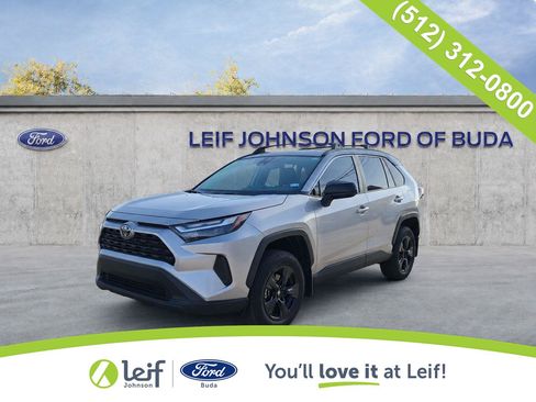 Used 2025 Toyota RAV4 LE AWD/4WD image 1