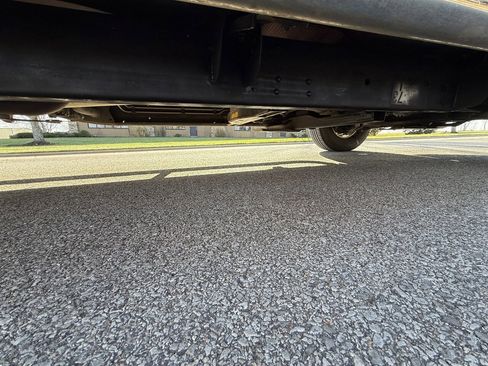 Used 2005 Chevrolet Silverado 2500 LT w/ Heavy-Duty Power Package image 38